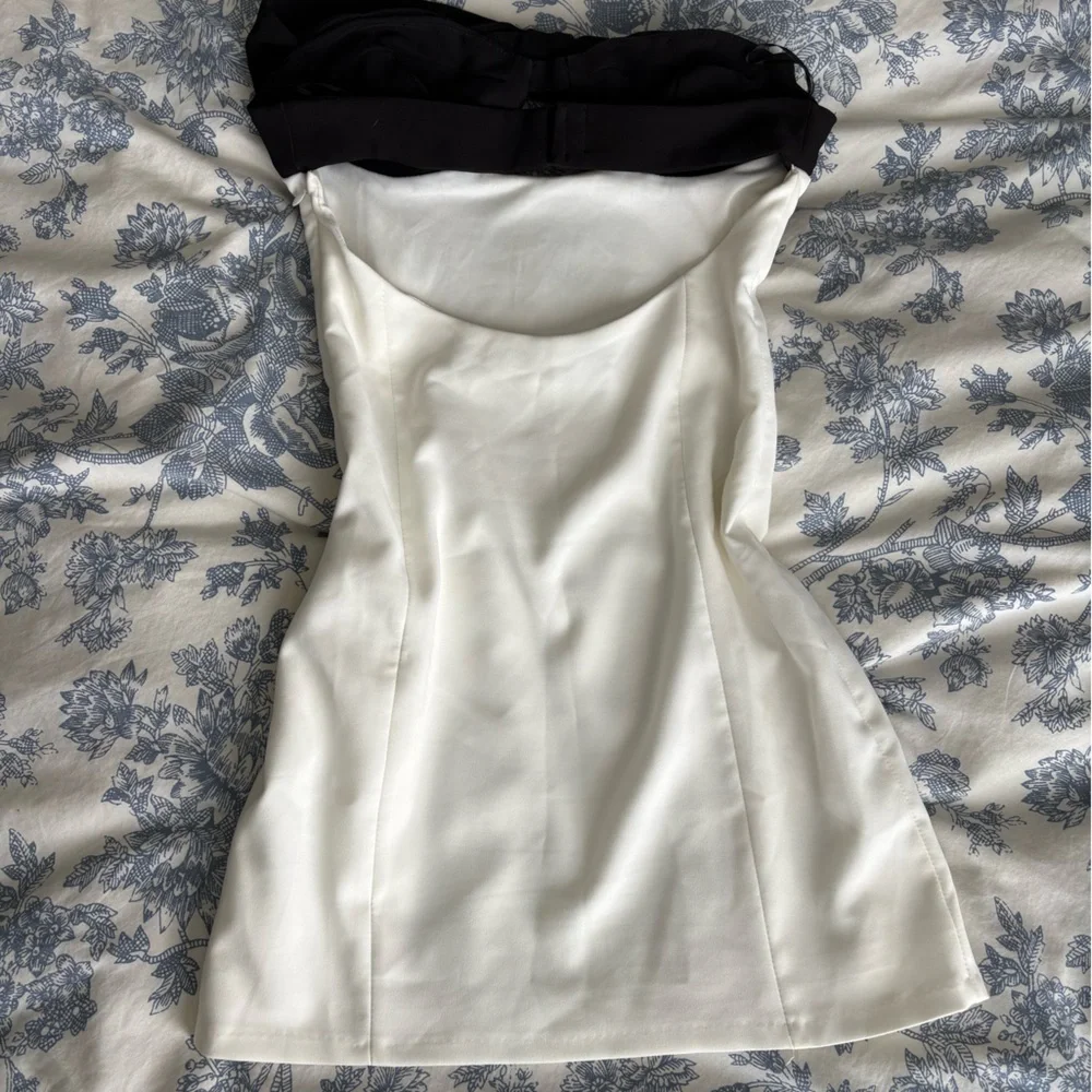 ZARA Strapless Bow Dress - Picture 4 of 4